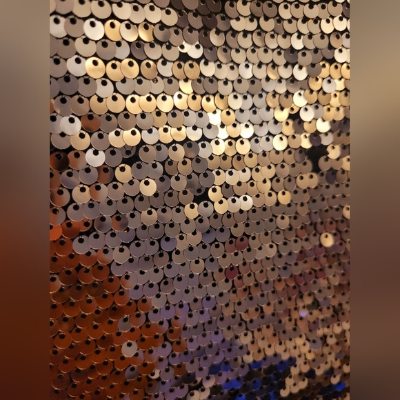 🥂 City Chic Sparkling Gold Mini Dress - Picture 6 of 10